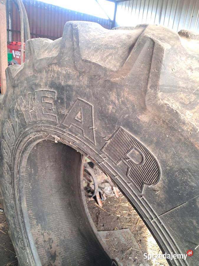 Opony 42085 r 34 i 36070 r 24 mazowieckie Raciąż sprzedam