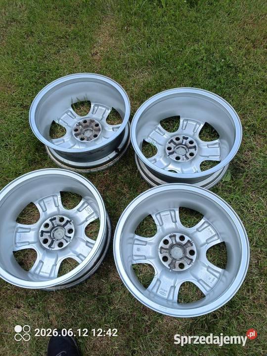 Felgi aluminiowe Ford OE16 Borów sprzedam