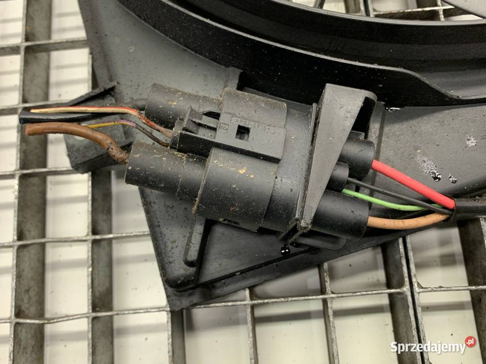 WENTYLATOR CHŁODNICY VW PASSAT B6 19 105