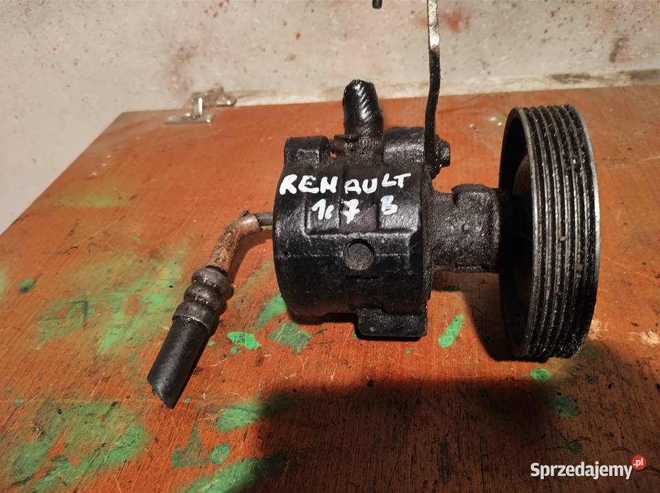 RENAULT 19 21 TRAFIC SAFRANE 17 pompa