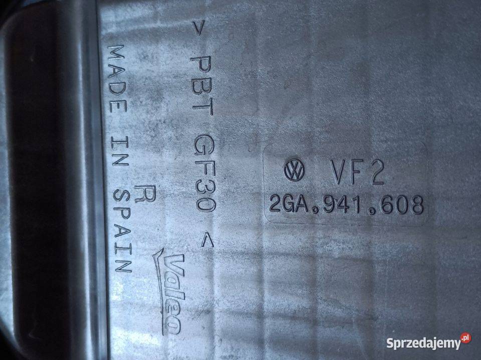 VW TROC A11 ZAŚLEPKA LAMPY PRAWY PRZÓD 2GA941608 osobowe Pleszew