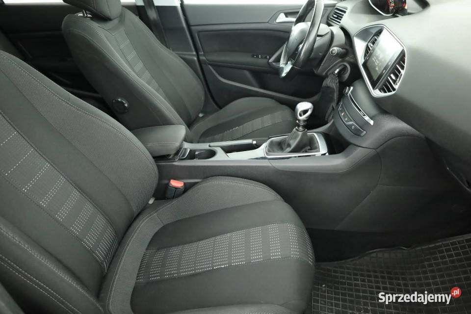 Peugeot 308 16 BlueHDi Piaseczno