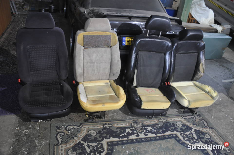 Fotele Skóra Alcantara Passat B5 4 Sztuki osobowe Wyposażenie wnętrza Rzeszów