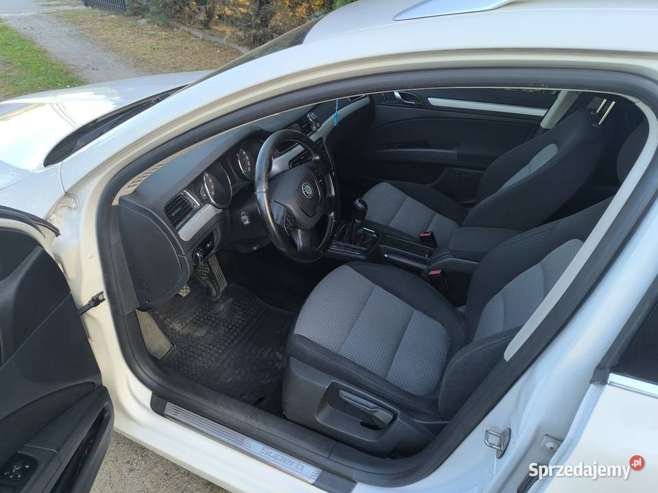 Skoda Superb 2 Rok produkcji 2011 mazowieckie