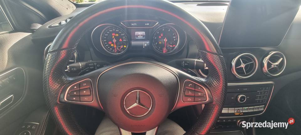 Mercedes GLA 250 AMG 4X4 MATICKAMERA 360 Motoryzacja