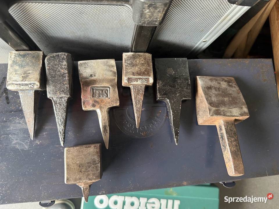 Stare kowadełka sprzedam