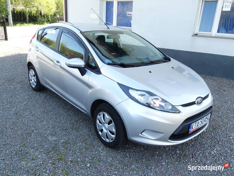 Ford Fiesta 125benzyna 82 Wypożyczalnia wynajem