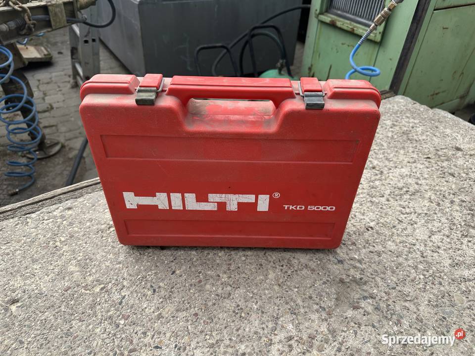 WALIZKA HILTI ŚREDNIA