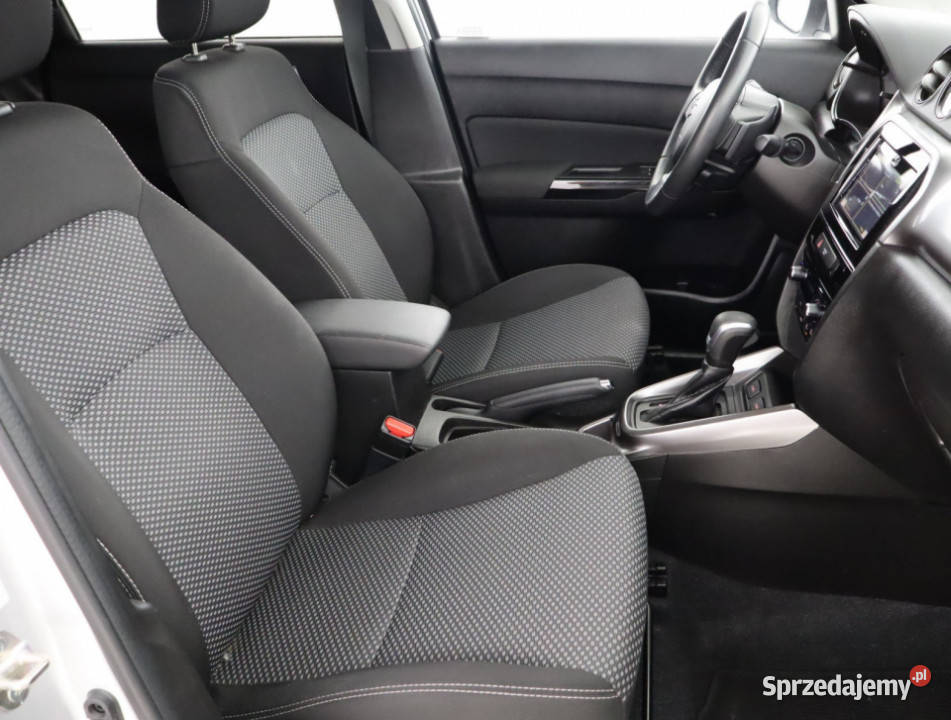Suzuki Vitara 14 BoosterJet srebrny Piaseczno