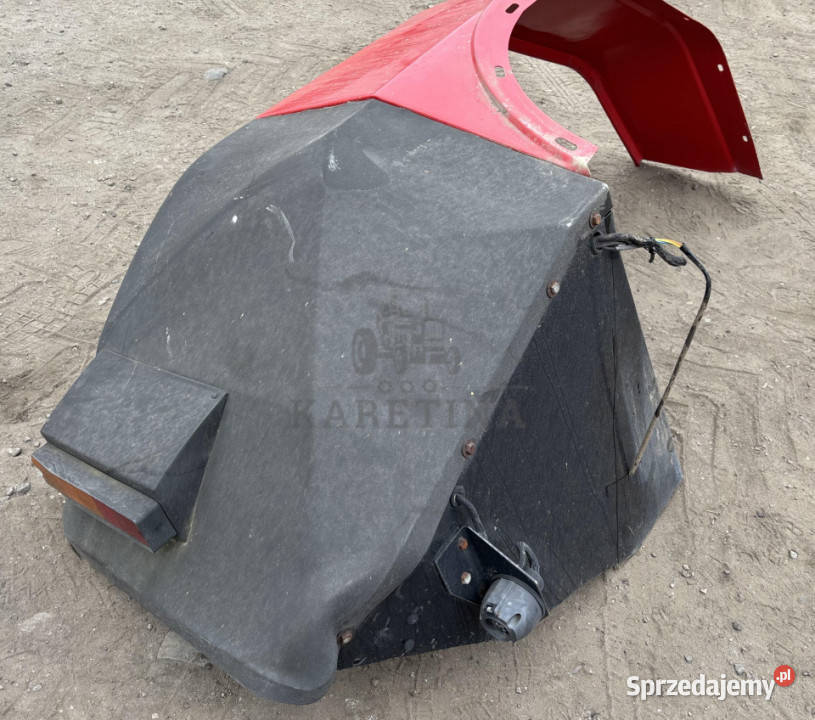 Massey Ferguson 8160 Błotnik Prawy