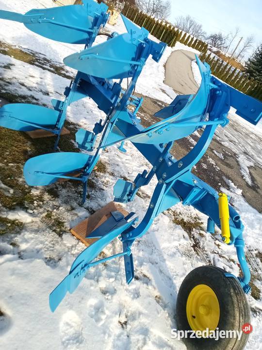 Pług 3 skibowy obrotowy sprzedam Pługi Ropczyce