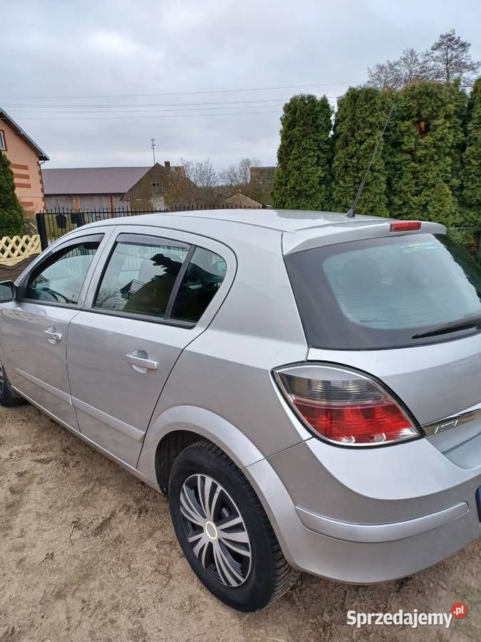 Opel Astra 2008r 16BGAZ klima zadbany 25900km łódzkie Zwierzyniec sprzedam
