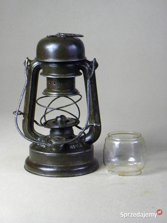 Niemiecka lampa naftowa Feuerhand 176 Nier