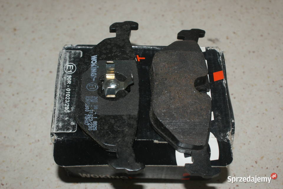 GDB917 TRW KLOCKI HAMULC BMW 5 E34 8897 TYŁ Białobrzegi