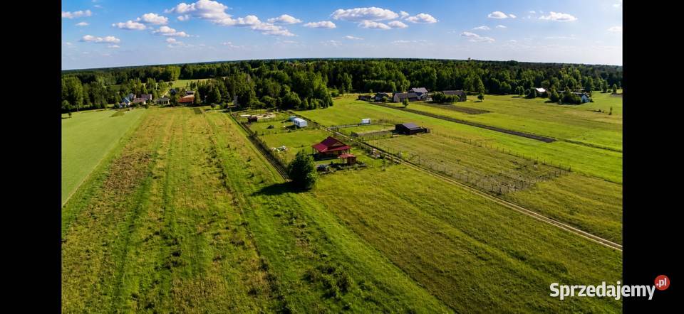 Działka bud Bobrowniki 1076M2 1208M2 WZ dookoła