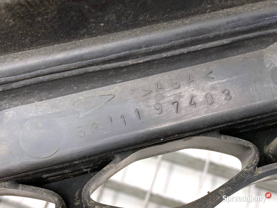 ATRAPA GRILL DAIHATSU SIRION 9805 5311197403