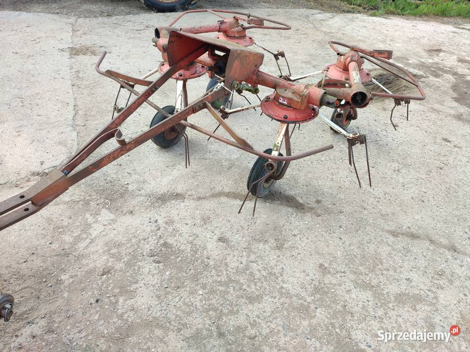 Przetrząsarka do siana Zgrabiarki i przetrząsacze