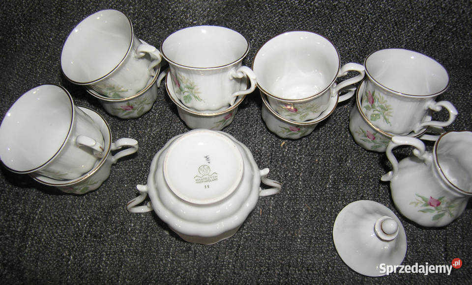 PRL filiżanki mocca WałbrzychG19 Porcelana i szkło dolnośląskie Bartków