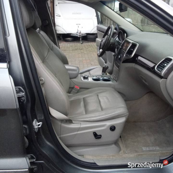 Jeep grand Cherokee 57 hemi Choroszcz