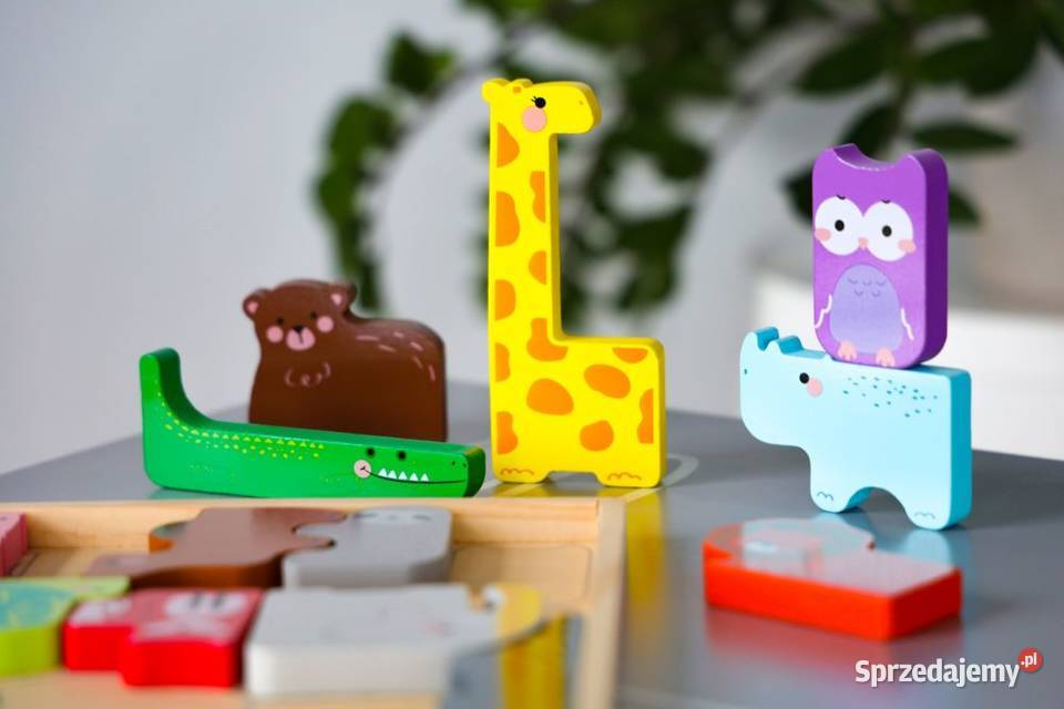 Drewniane zwierzęta figurki safari w skrzynce 14 Edukacyjne Bielsk Podlaski sprzedam
