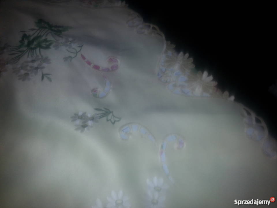 Obrus bladozolty wyszywany 8080 Kraków