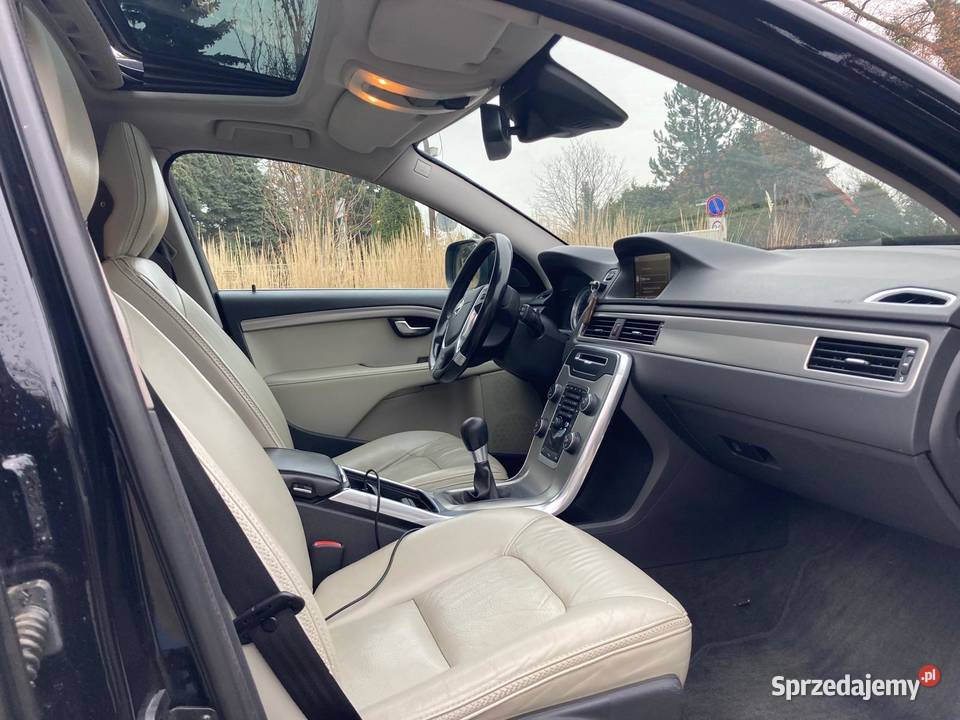 Volvo XC 70 Summum szyberdach skóra TV Wrocław