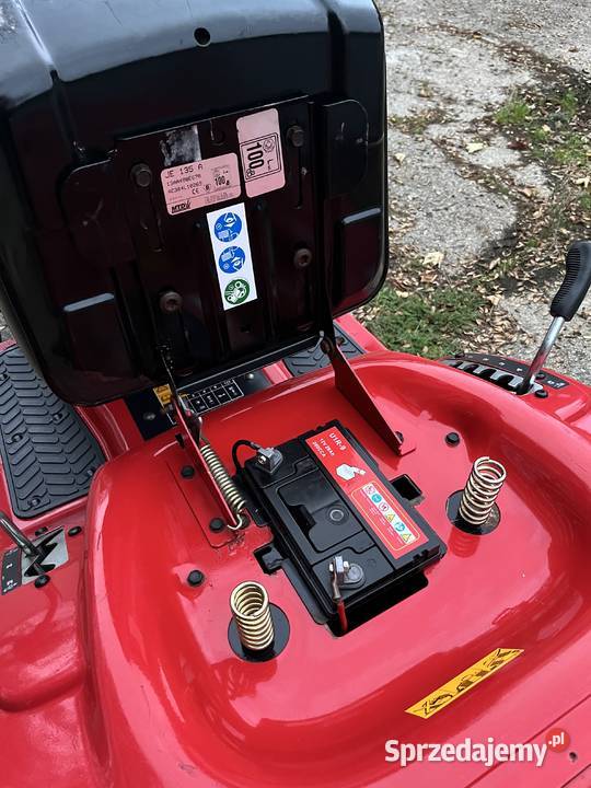 TraktorekKosiarka MTD z koszem Strzyżów