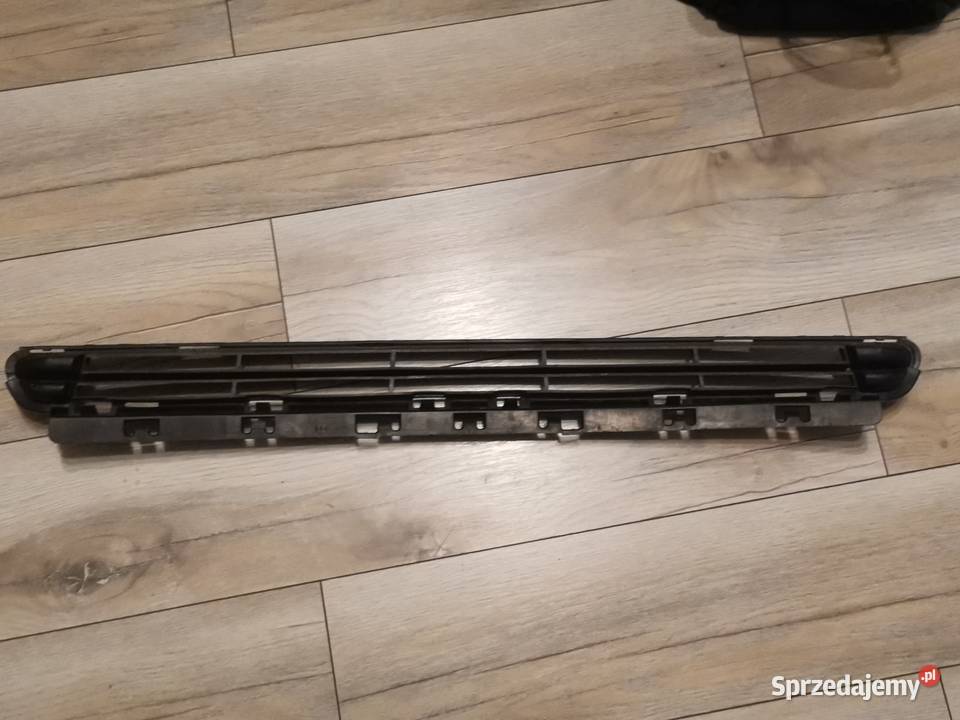 CITROEN C5 GÓRNA KRATKA ZDERZAKA PRZÓD Międzychód