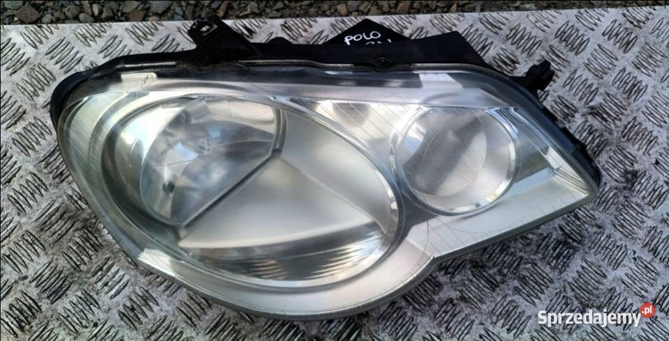 LAMPA REFLEKTOR PRZEDNIA PRZÓD PRAWA VW POLO 9N osobowe małopolskie Radłów