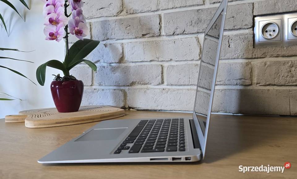 MakBook Air 13