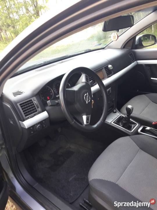Opel Vectra C kombi 22 benzyna z 2005 roku MP3 Wolica Ługowa sprzedam