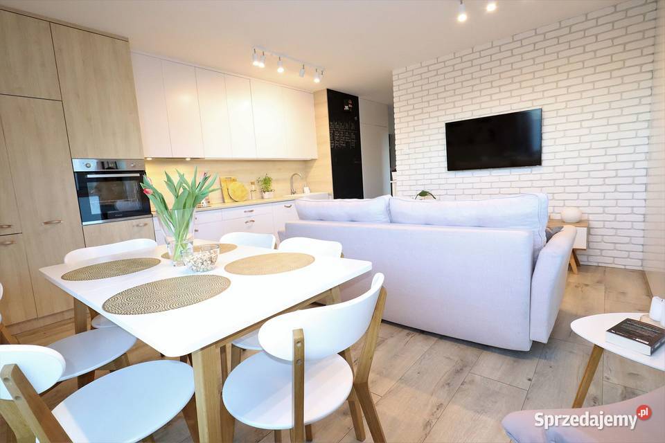 Komfortowe mieszkanie 3 pok 2 piętro Kołobrzeg własność