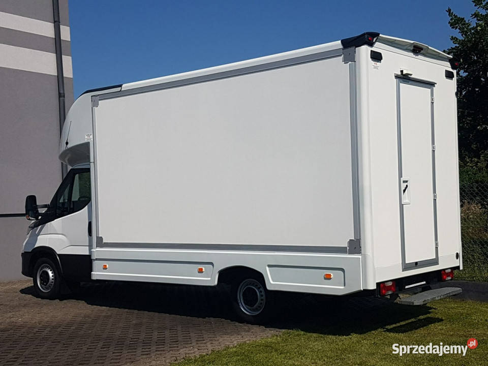 Iveco Daily KONTENER NISKOPODŁOGOWY 443x223x242 zarejestrowany w Polsce Poręba