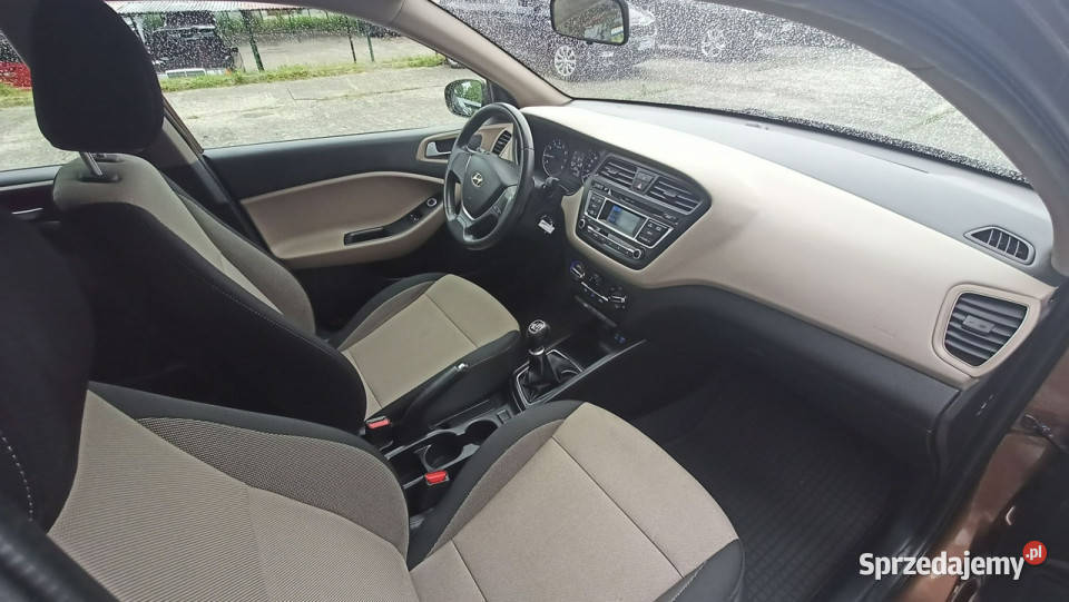 Hyundai i20 zadbany pierwszy właściciel niski Tomaszów Mazowiecki sprzedam