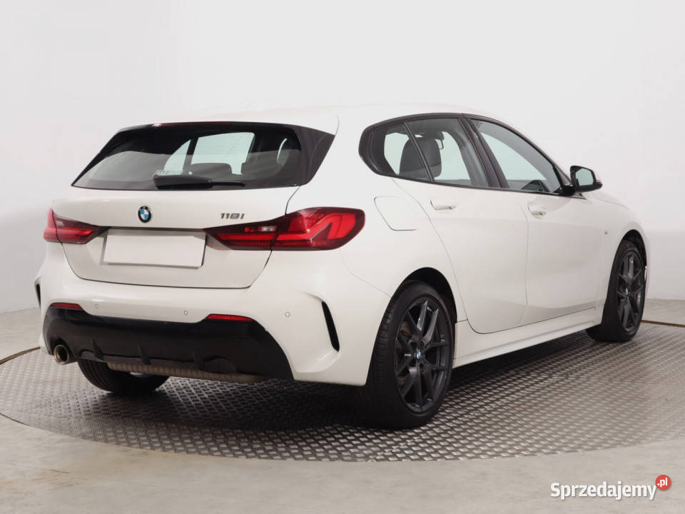 BMW 1 118i światła do jazdy dziennej Motoryzacja śląskie Katowice