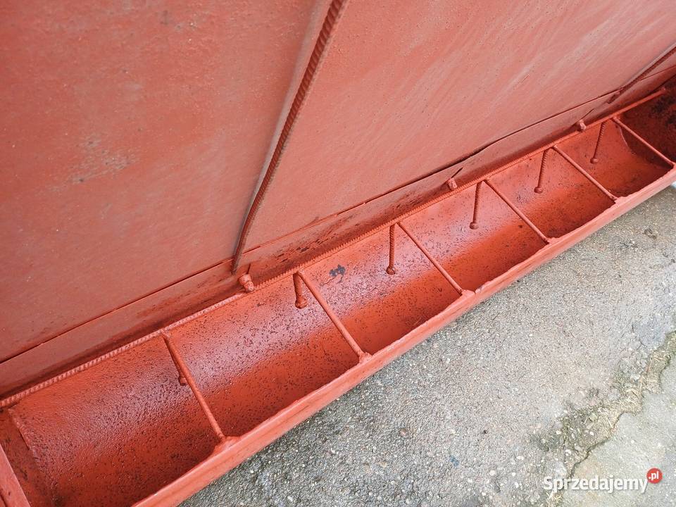 Karmik karmnik paśnik skrzynkowy świni trzody Golub-Dobrzyń