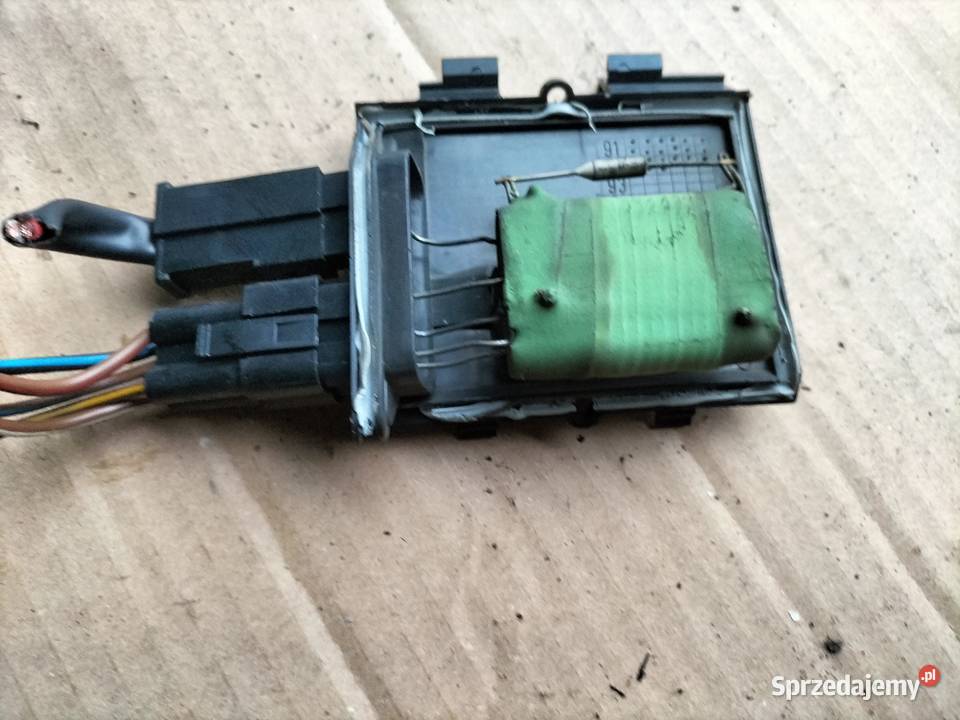 OPORNIK REZYSTOR DMUCHAWY VW AUDI 80B3 80B4 90 Kamień-Kolonia