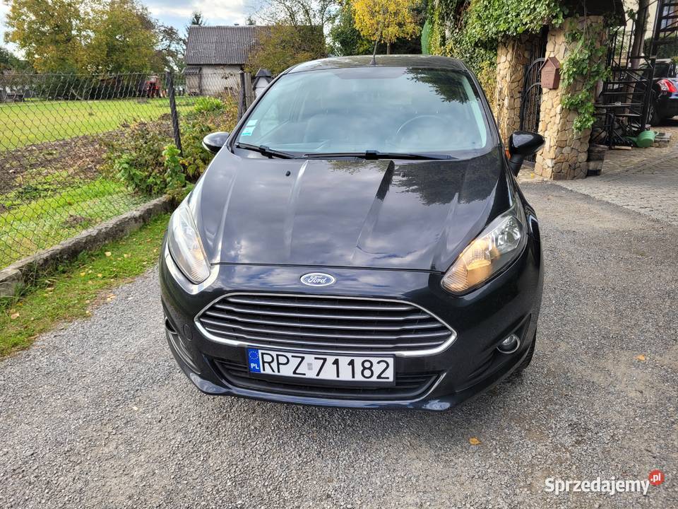 Ford Fiesta Mk7 lifting 15 TDCI ładny stan światła do jazdy dziennej Gniewczyna Łańcucka