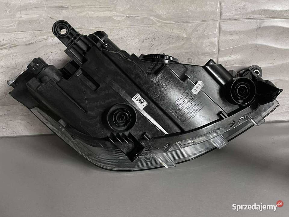 SEAT IBIZA 5 ARONA LEWA LAMPA PRZÓD 6F1941015B Ostroróg sprzedam