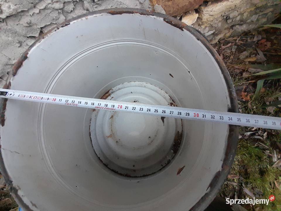 Duży stalowy stary gar garnek kociołek zabytek Dąbrowa Górnicza