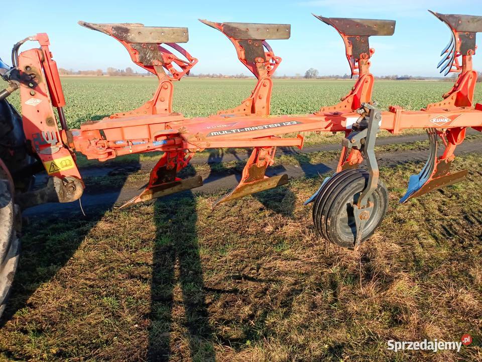 Pług Kuhn MultiMaster 123