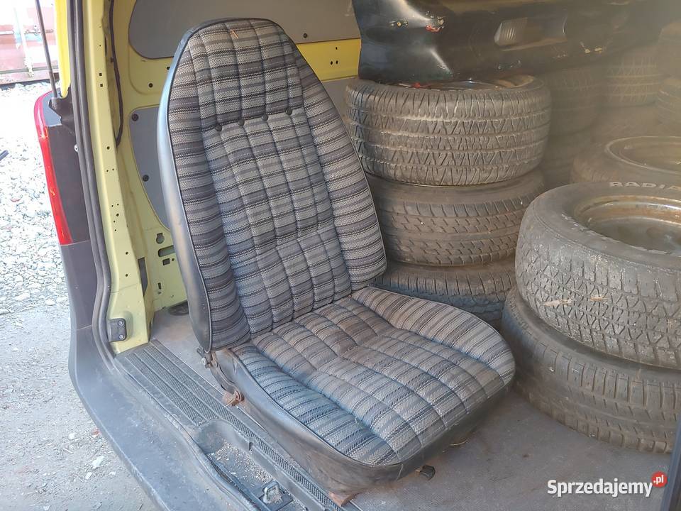 Fotele pasażera z kanapą Chevrolet Camaro 1977