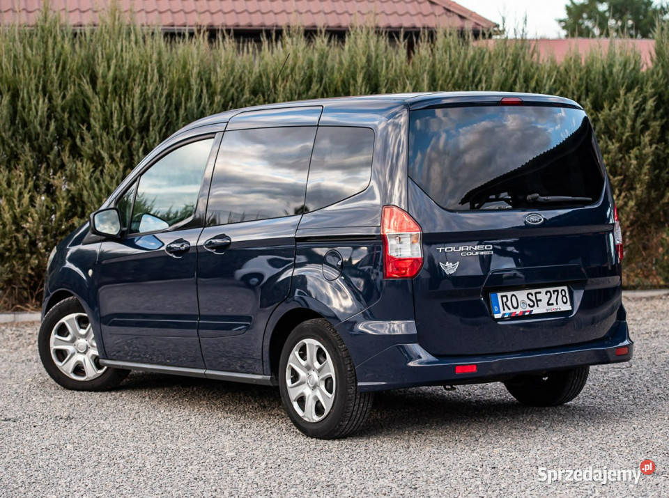Ford Tourneo Courier Inna Lipsko