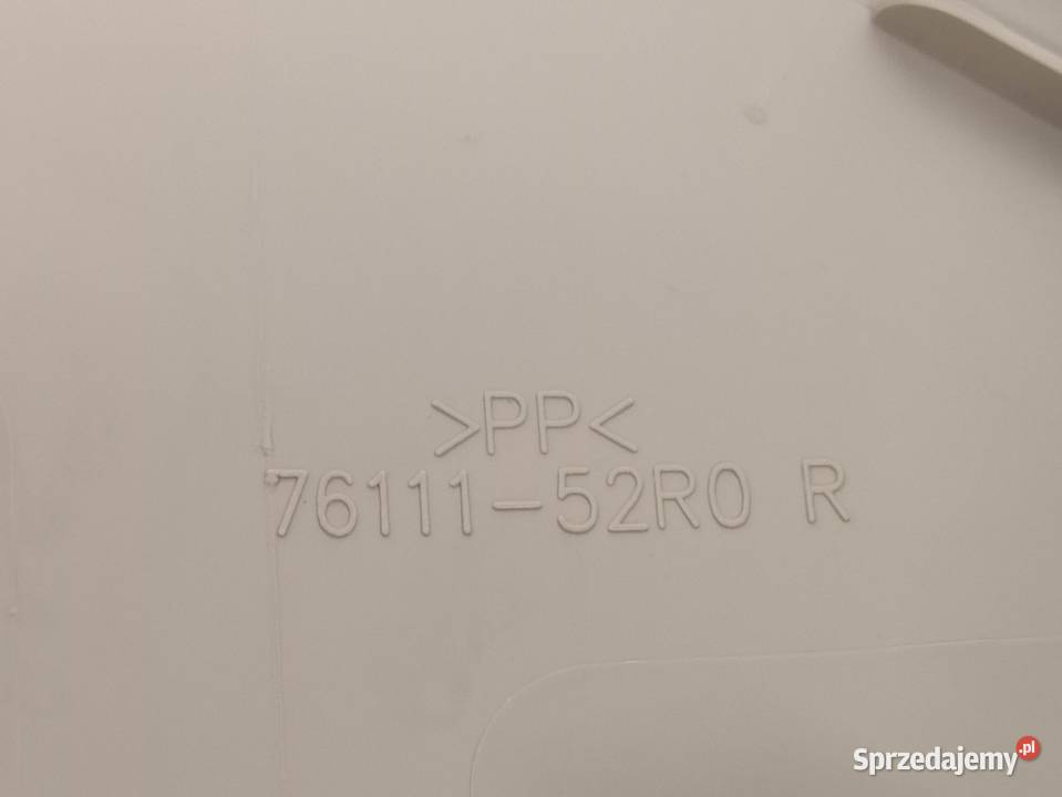 SUZUKI SWIFT MK8 OSŁONA SŁUPKA PRAWA 7611152R0