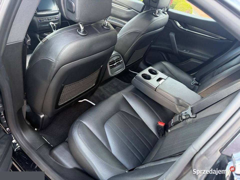 Maserati Ghibli Automatik 30 benz 350 2019r 2979cm3 Krotoszyn