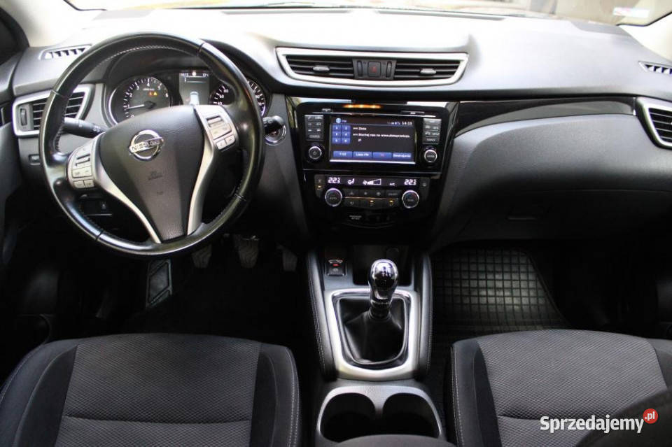 NISSAN Qashqai 2017r Salon ASO FV23 Panorama Qashqai Samochody osobowe Chorzów sprzedam