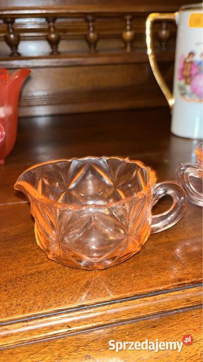 Mlecznik Szkło rozalinowe pomorskie Gdańsk