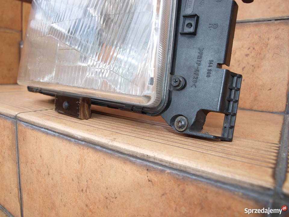 Scania G P R lampa prawa przód 1997 2012r europa lampy przednie wielkopolskie Kalisz