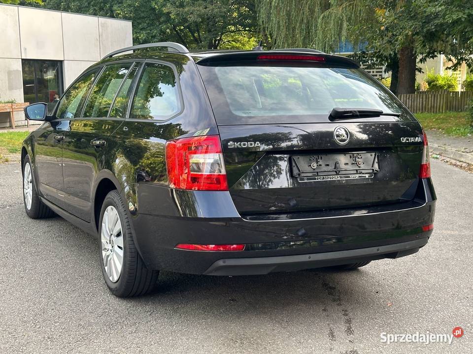 2017 Skoda Octavia Combi 16 TDI Ambition 4000 Warszawa