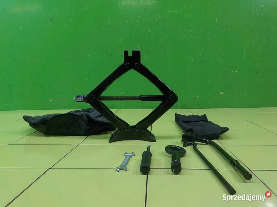 HYUNDAI i20 I 12B 09r HB 5D zestaw naprawczy osobowe Suków